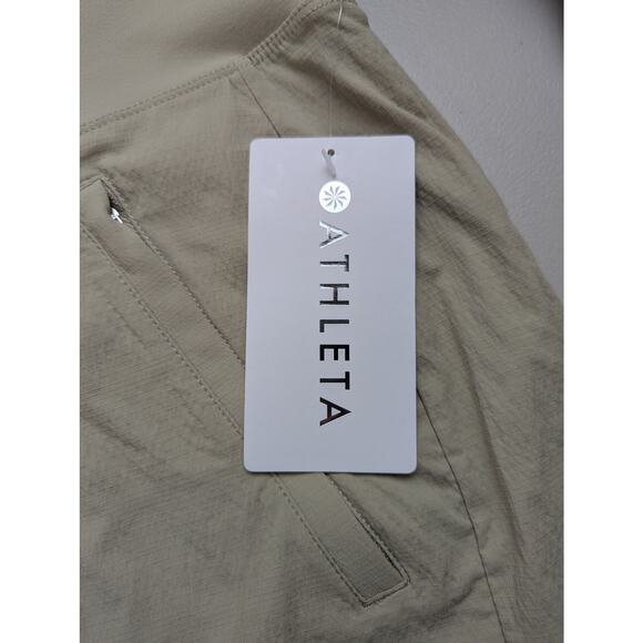 NWT Athleta Trekkie North Short Womens 18 Beige Ripstop Lightweight Hiking Camp - Picture 3 of 10
